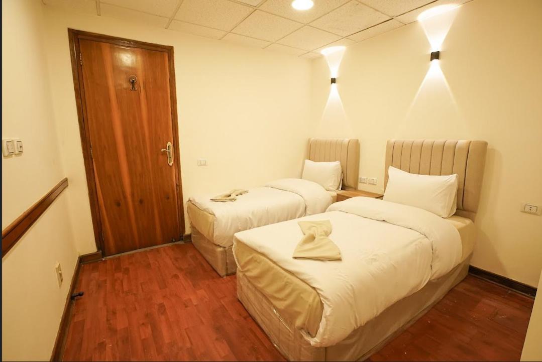 Hotel Caca